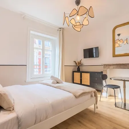 5-Bedroom House In The Centre Of Lille.-2